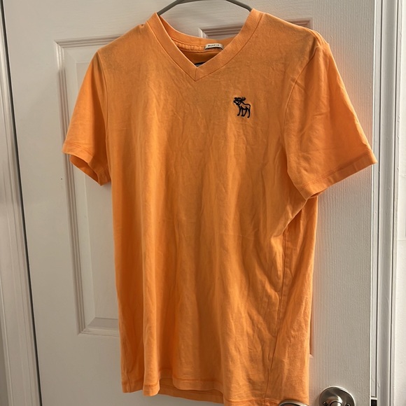 Shirts for Kim to look at - Picture 4 of 6